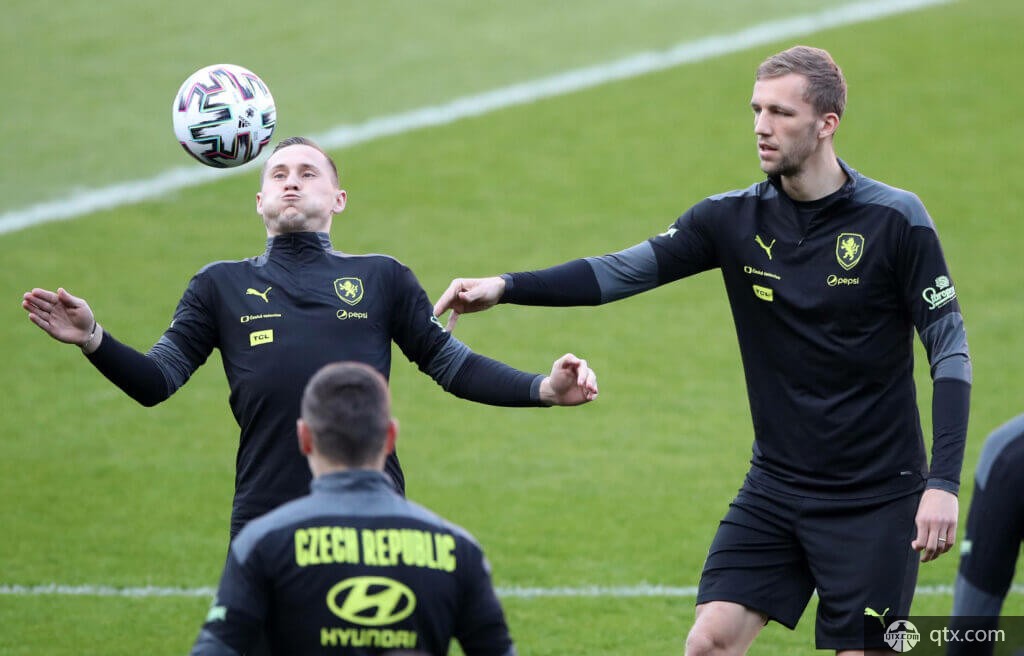 焦点对决 焦点对决